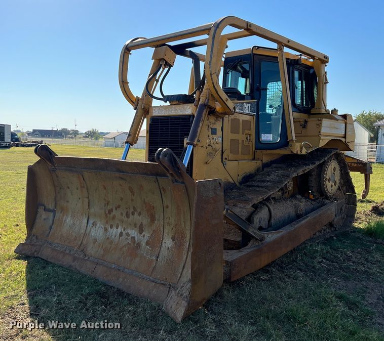 2004 Caterpillar D6R XL Series II  dozer - DO8770