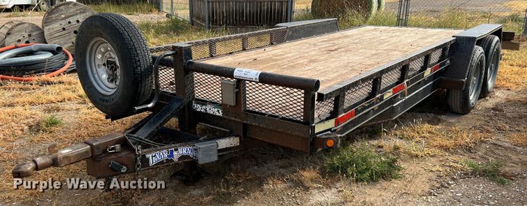 2011 Texas Bragg  equipment trailer - DO8775