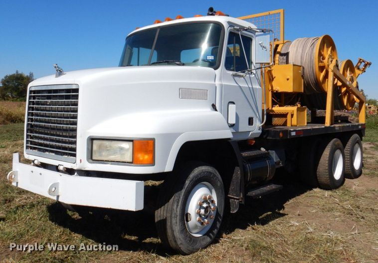 1996 Mack CH613  cable puller truck - JL9936