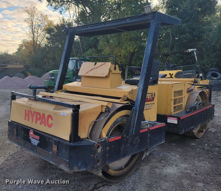 Hypac C778A  double drum vibratory roller - LO9096