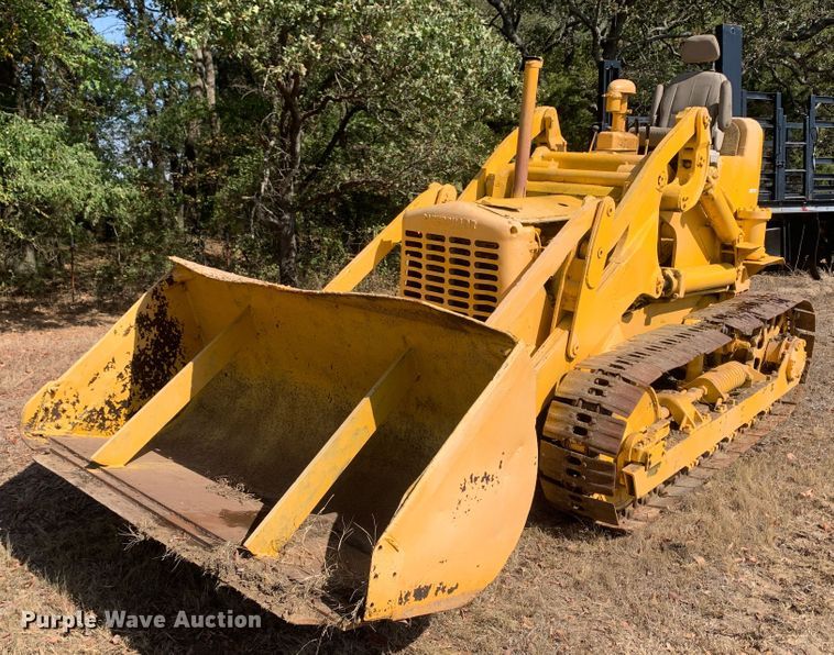 Caterpillar  track loader - MH9815