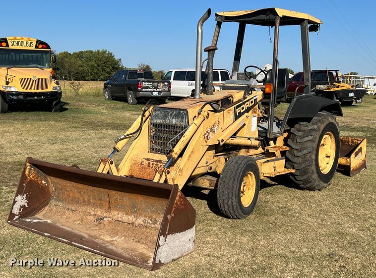 Ford  landscape tractor - HX9915