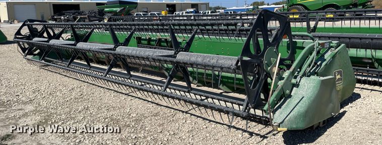 1998 John Deere 925  flex head - JD9242