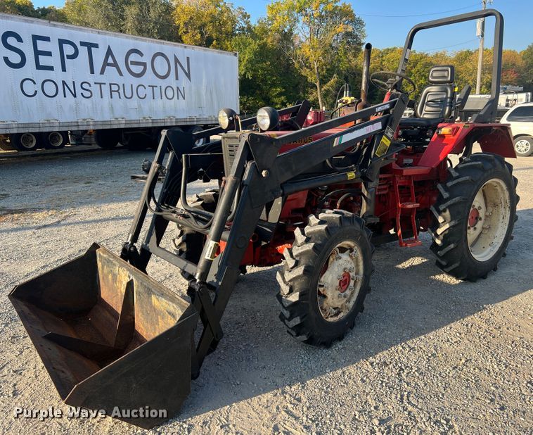 Belarus 310  MFWD tractor - MR9956