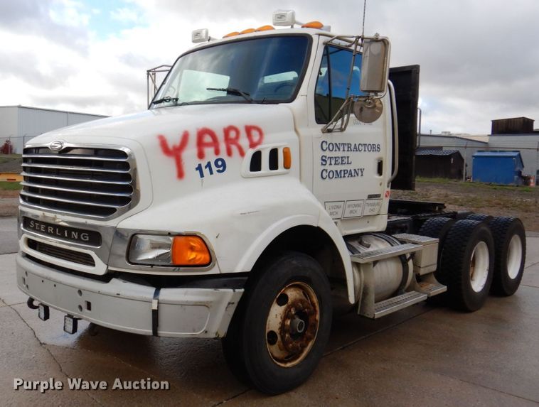 2007 Sterling A9500 semi truck - JL9904