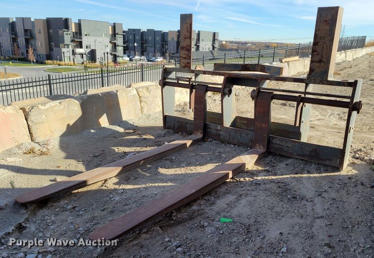 Hyundai HL760-7  forks - DM8091