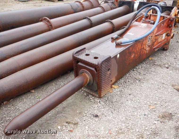 Stanley MB5950  breaker - MF9255