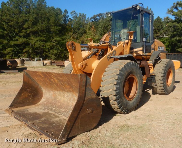2004 Case 621D  wheel loader - DO1646