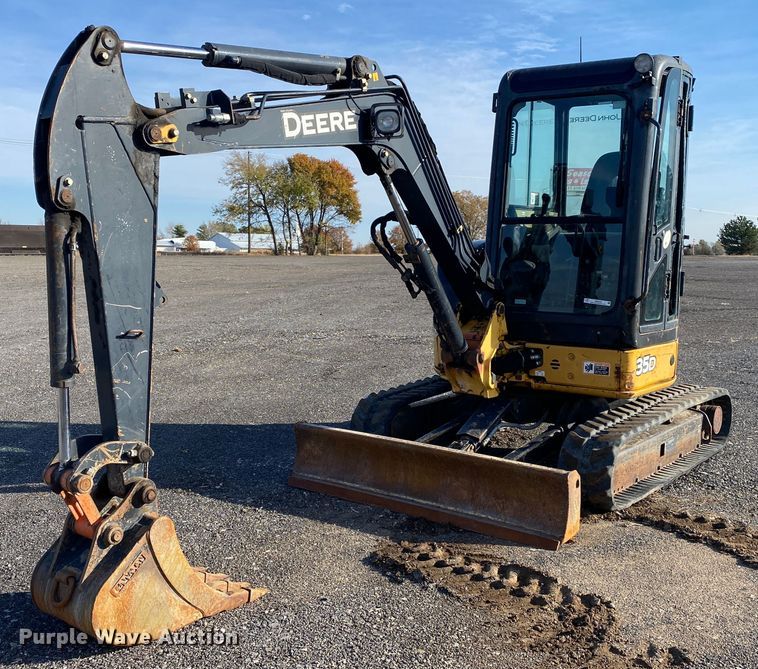 2014 John Deere 35D  mini excavator - JW9340