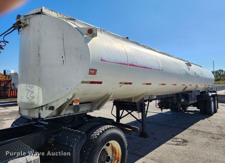 1964 Butler  tank trailer - MK9480