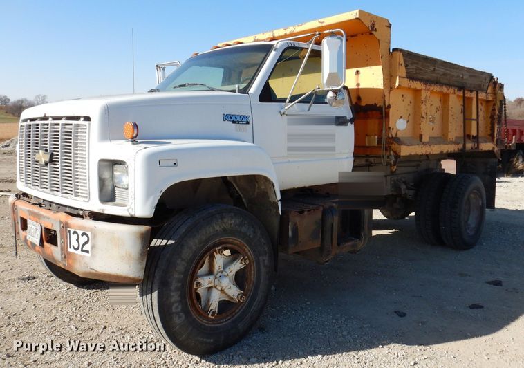 1994 Chevrolet Kodiak  dump truck - KW9307