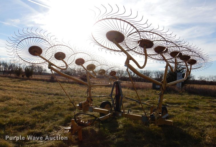 Vermeer WR24  hay rake - KW9778