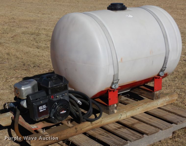 Montgomery Ward  sprayer - LN9797