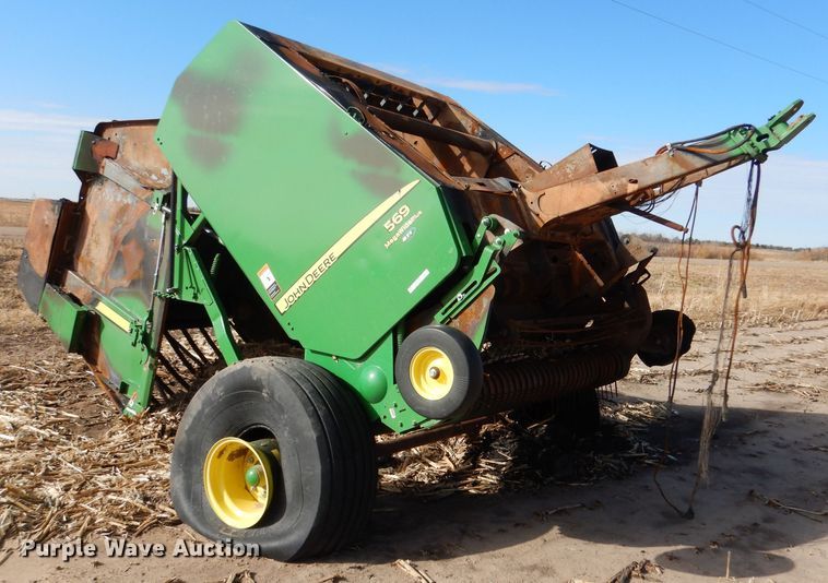 2017 John Deere 569 Mega Wide Plus  round baler - MT9841