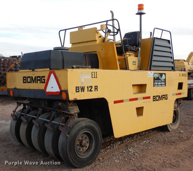 1988 Bomag BW12R  pneumatic roller - DF8239