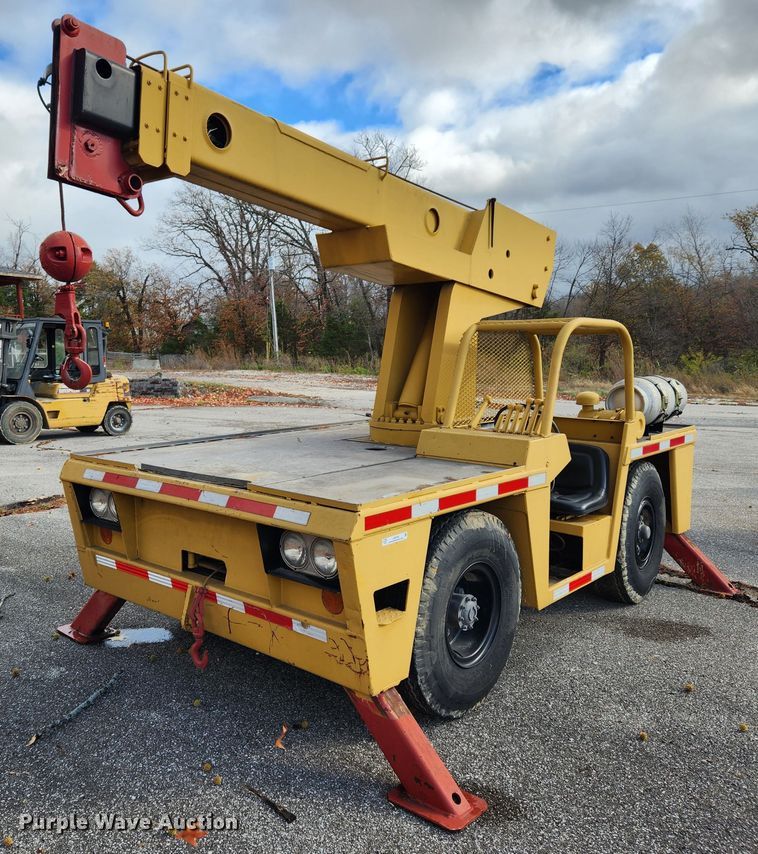 Broderson IC701B  crane - JB9794