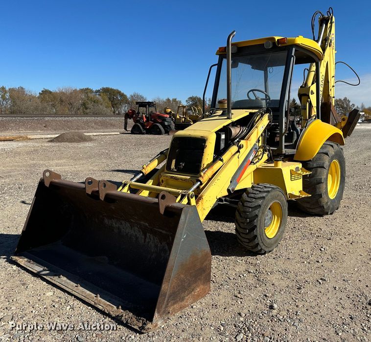 2000 New Holland LB75  backhoe - KC9395