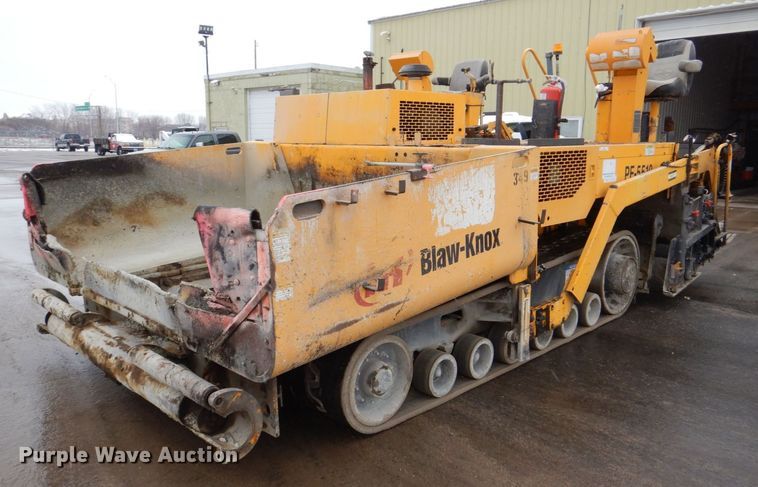 2004 Blaw-Knox PF-5510  paver - MJ9856