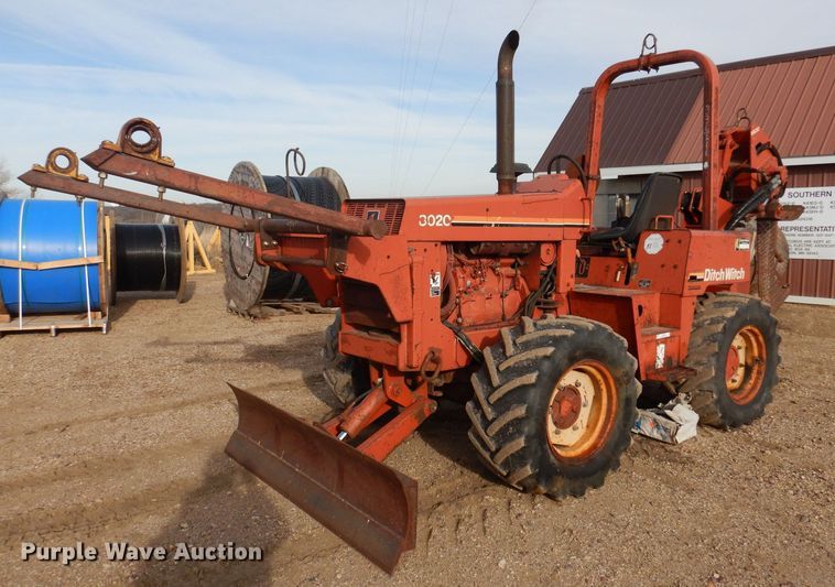 1995 Ditch Witch 8020  vibratory cable plow - KW9607