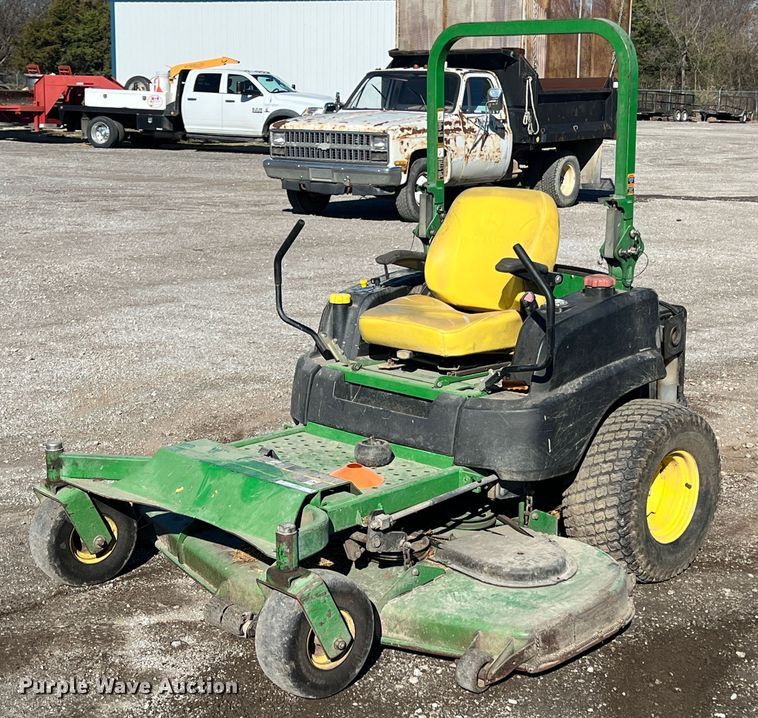 John Deere 997 ZTrak  ZTR lawn mower - LS9945