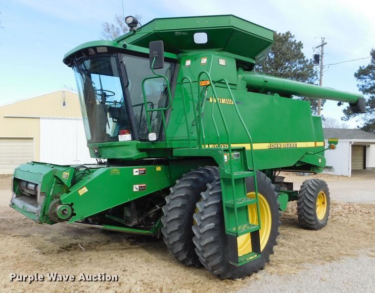 1999 John Deere 9610  combine - DM2542