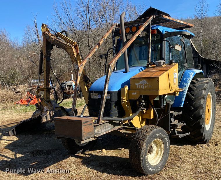 New Holland TS100  tractor - DN8069