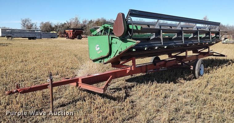 1990 John Deere 925  rigid head - DO3680