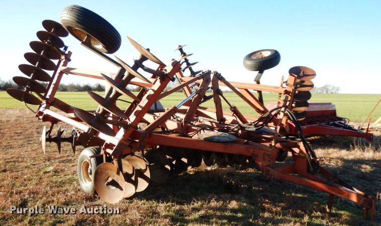 International 490  tandem disk - HG9330