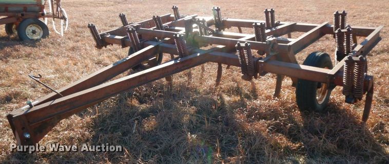 Bush Hog 600  chisel - HG9336