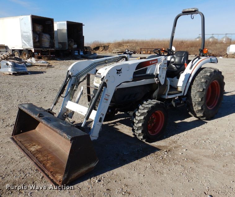 2009 Bobcat CT450  MFWD tractor - KW9658