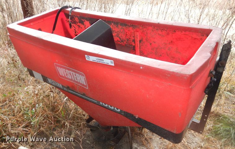 Western 1000  spreader - LG9909