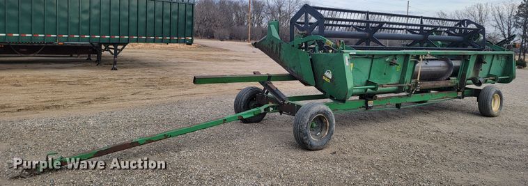 1992 John Deere 920  flex head - ME9605