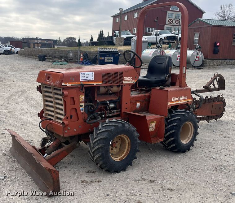 1993 Ditch Witch 3500DD  trencher - DR7411
