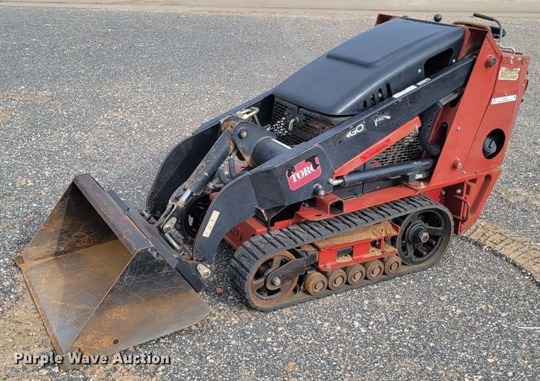 2014 Toro Dingo  compact utility loader - LG9384