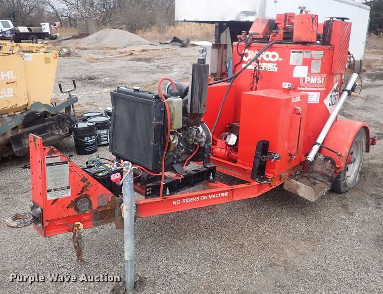 2003 Crafco SS125  melter applicator - DQ5049