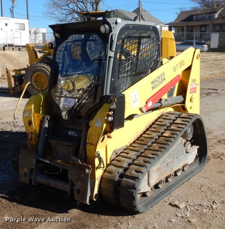 Wacker Neuson ST35  tracked skid steer loader - DR8041