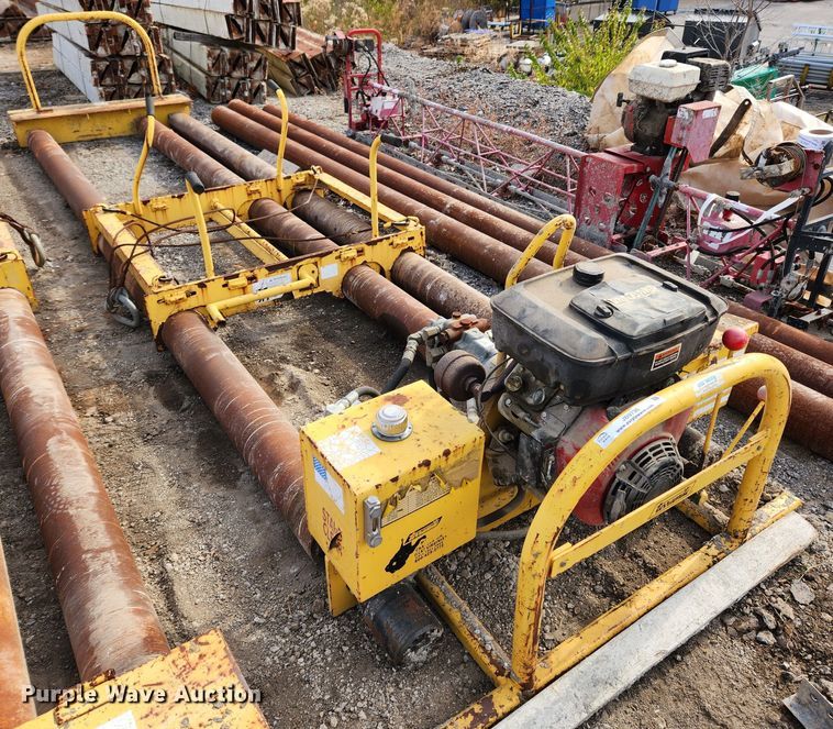 Terramite  roller screed - JB9736