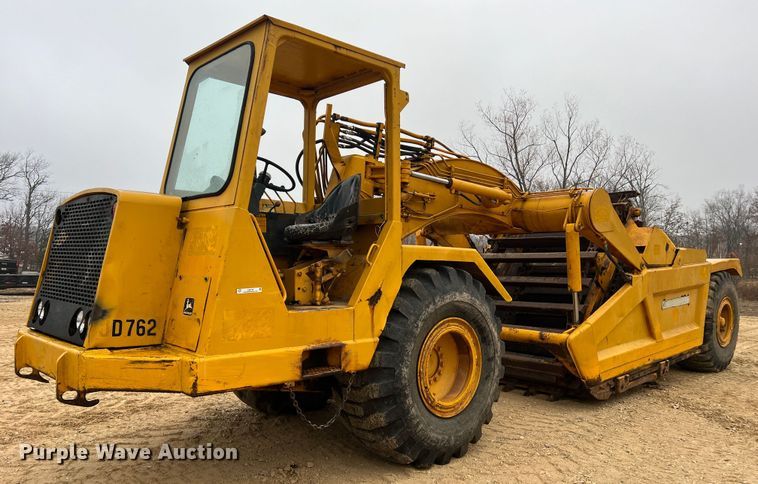 1979 John Deere 762  elevating scraper - JU9748