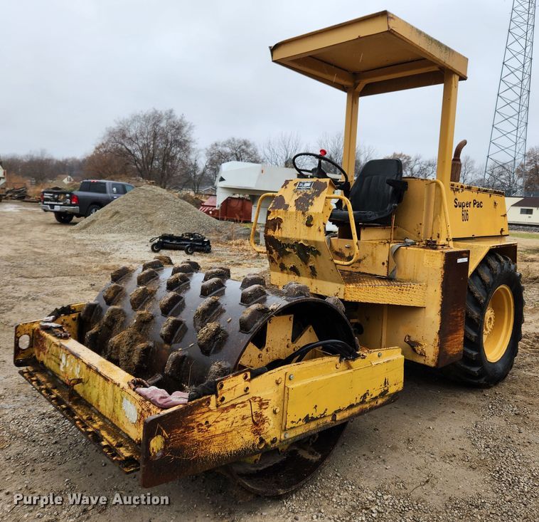 1991 Super Pac 600P  single drum vibratory roller - KT9577