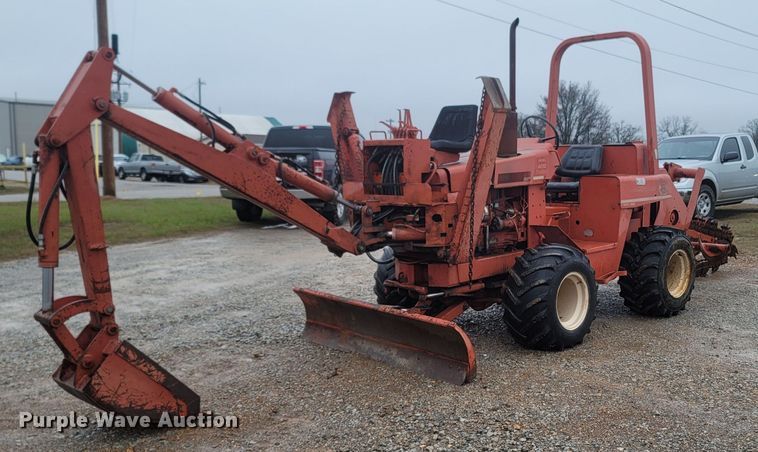 1981 Ditch Witch 4010DD  trencher - MH9614