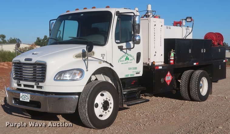 2010 Freightliner Business Class M2  fuel / lube truck - MJ9194