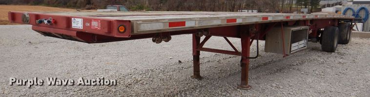 2002 Wabash  flatbed trailer - DK2045