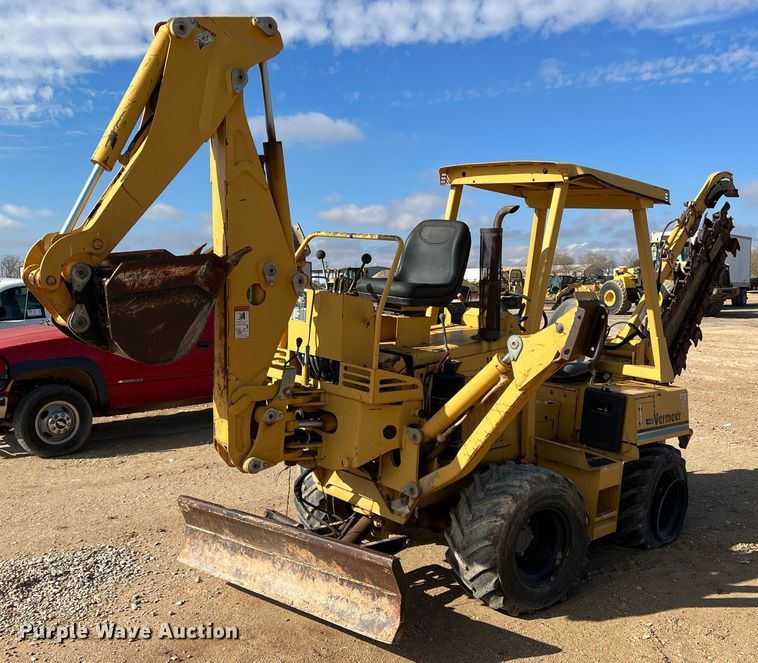 1999 Vermeer V5750  trencher - DO8985