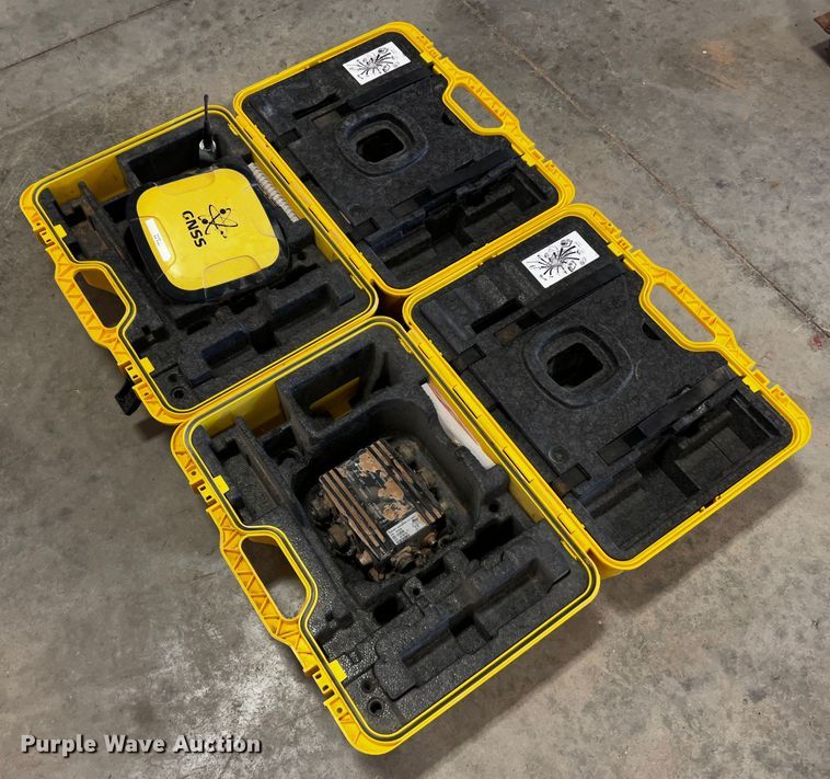 Leica  GPS system equipment - MK9759