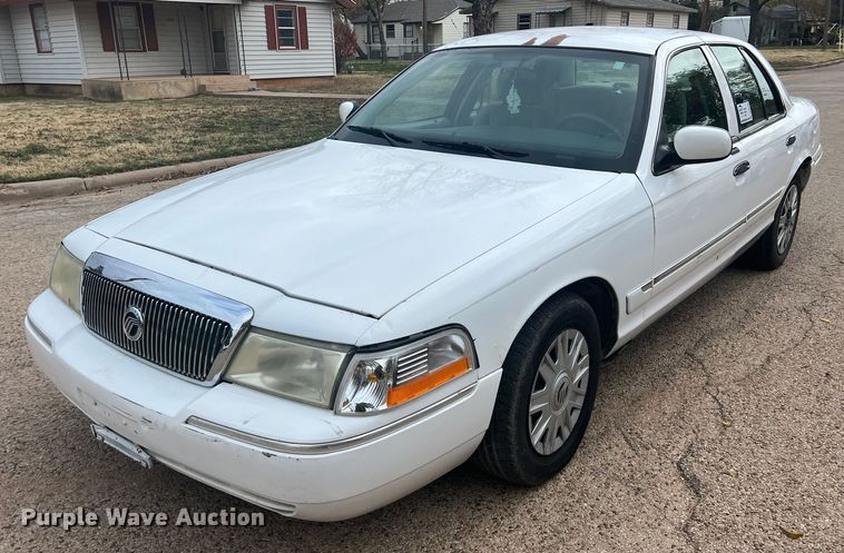 2005 Mercury Grand Marquis - DO8970