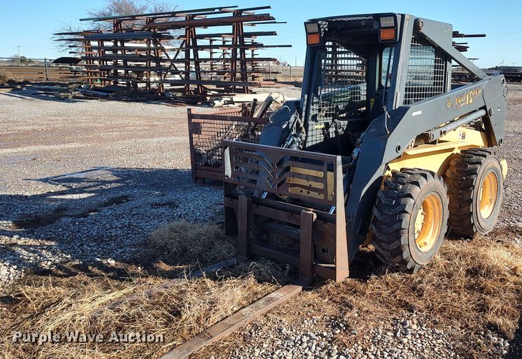 2001 New Holland LS180  skid steer loader - LK9434