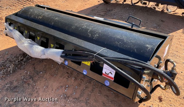 Mower King SSVR72  skid steer roller - MI9727