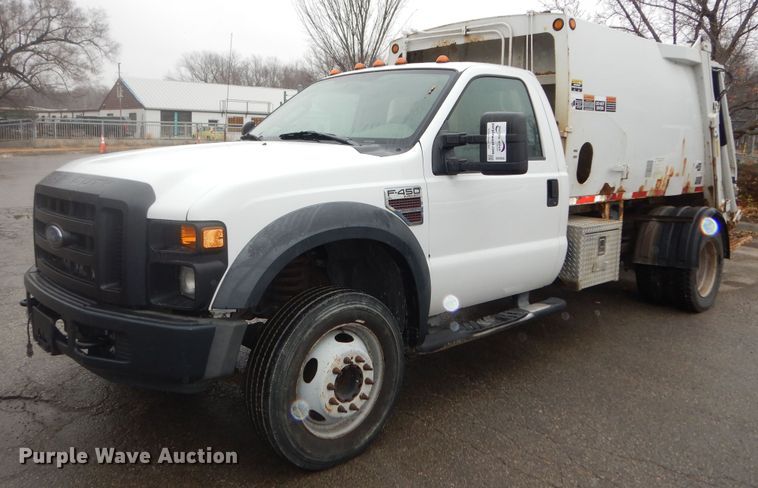 2008 Ford F450 Super Duty XL  refuse truck - DI6958