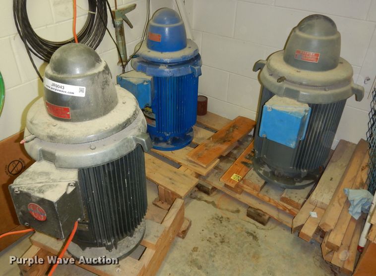 (3) US Motors - JR9043