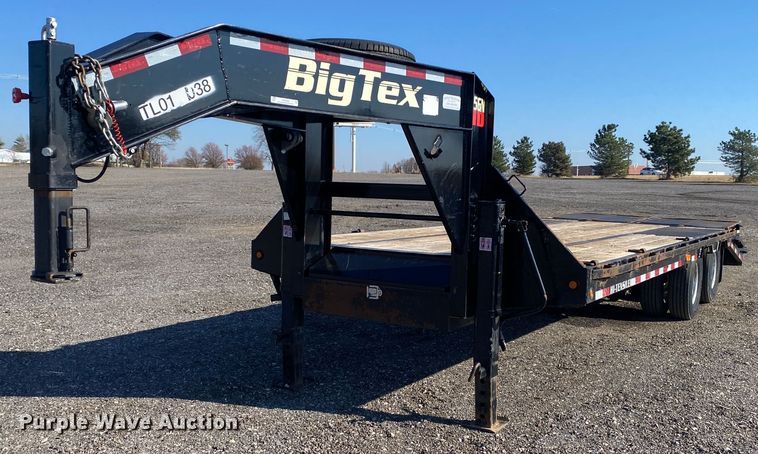 2015 Big Tex 25GN  equipment trailer - JW9285